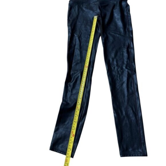 Spanx Black Faux Leather 27" Leggings Size Medium - Picture 5 of 5